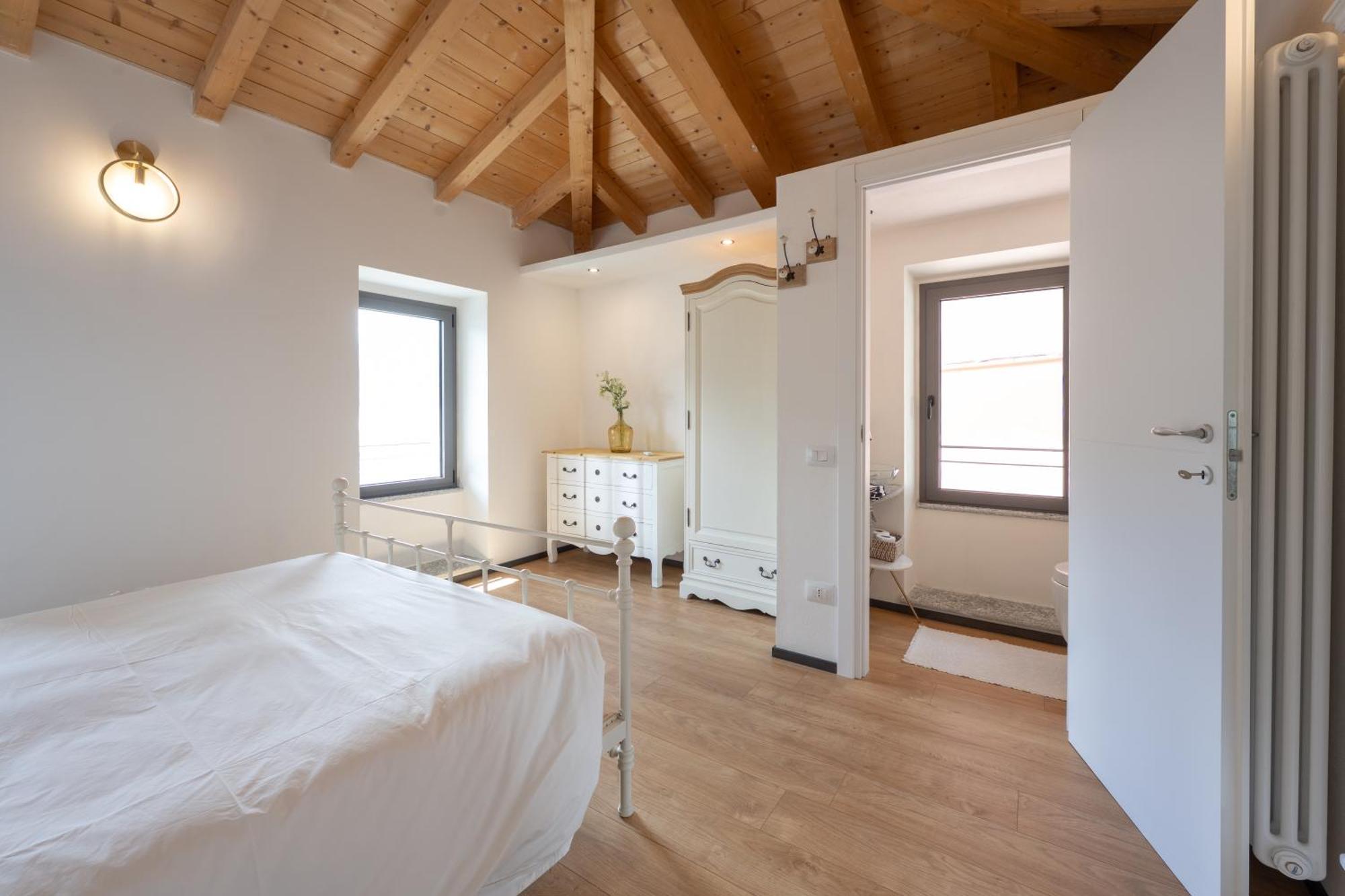 Lora Villa, With Lake View Ossuccio Exterior photo